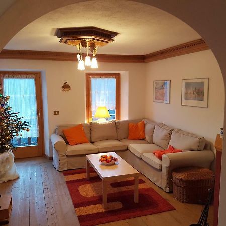 Casa Lucia Apartment ปาโดลา ภายนอก รูปภาพ