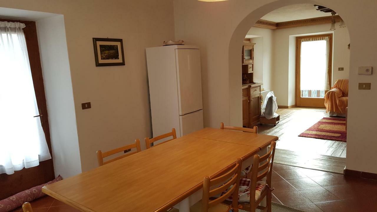Casa Lucia Apartment ปาโดลา ภายนอก รูปภาพ